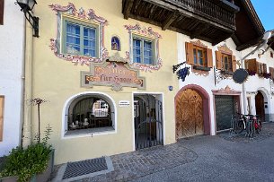 2022 07 02 IMG_5590 Mittenwald Obermarkt