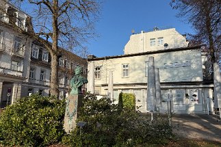 IMG_9627 Bad Pyrmont Lortzing Denkmal null
