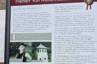 IMG_9455 Bodenwerder Infotafel Münchhausen null