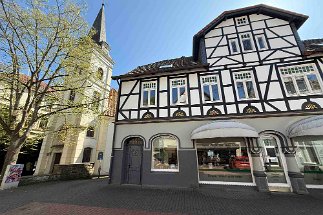 IMG_2457 Vlotho Geschäftshaus mit St. Stephan null