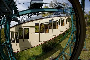 Dresden Schwebebahn Wagen