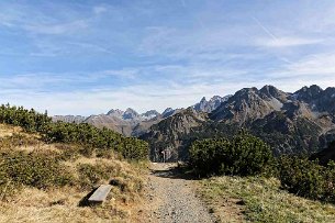 2017 10 17 061C1344 Weg Grundsattel Bierenwangalpe