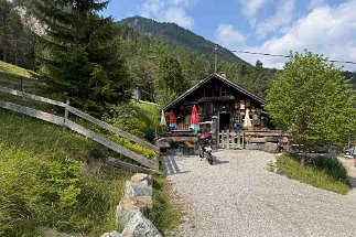 IMG_3567 Scharnitzer Alm null