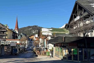 IMG_0384 Seefeld Bahnhofstraße null