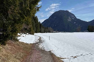 IMG_2007 Weg bei Leutasch Kirchplatzl null