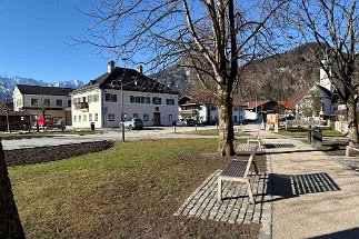 IMG_0513 Farchant Rathaus null