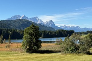 IMG_8585 Geroldsee mit Zugspitzmassiv null