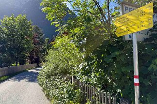 IMG_2992 Wegweiser Innsbrucker Straße null