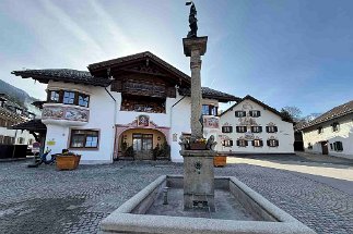 IMG_2268 Partenkirchen Floriansbrunnen null