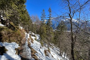 2022 02 13 IMG_7753 Winterwanderung Weg von Sankt Anton zum Lautersee