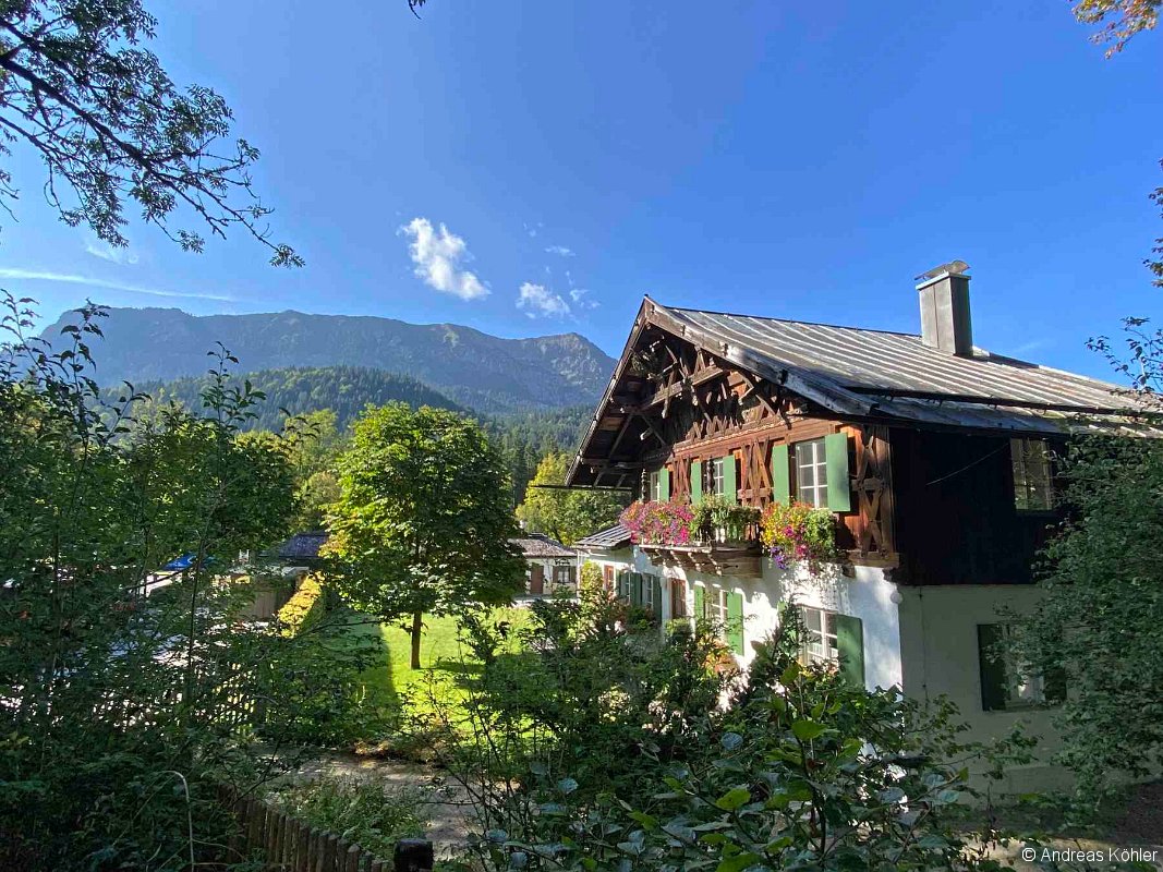 Linderhof am Parkplatz