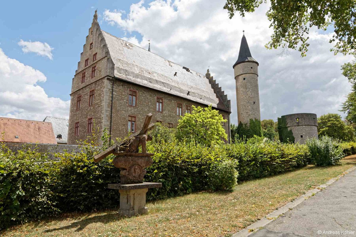 Ochsenfurt Palatium- Dicker Nikolausturm 