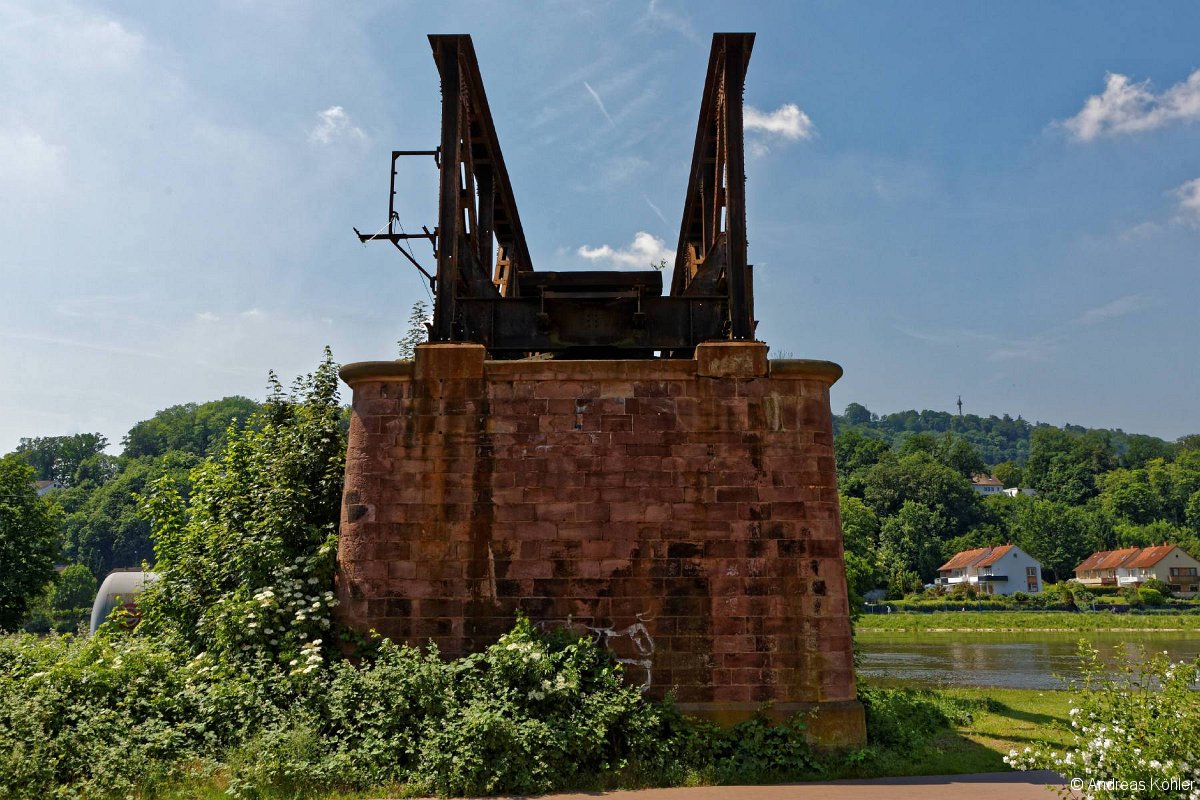 Hameln Alte Bahnbrücke