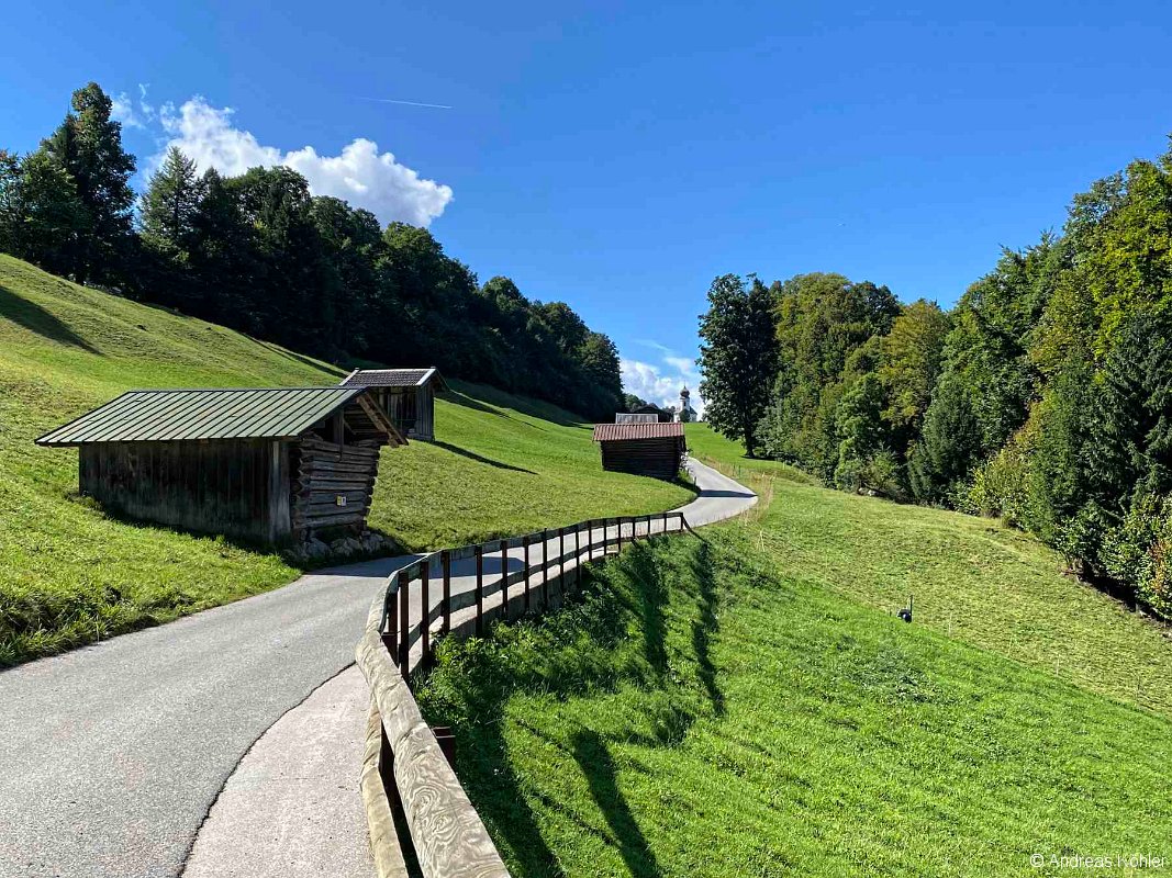 Straße nach Kaltenbrunn