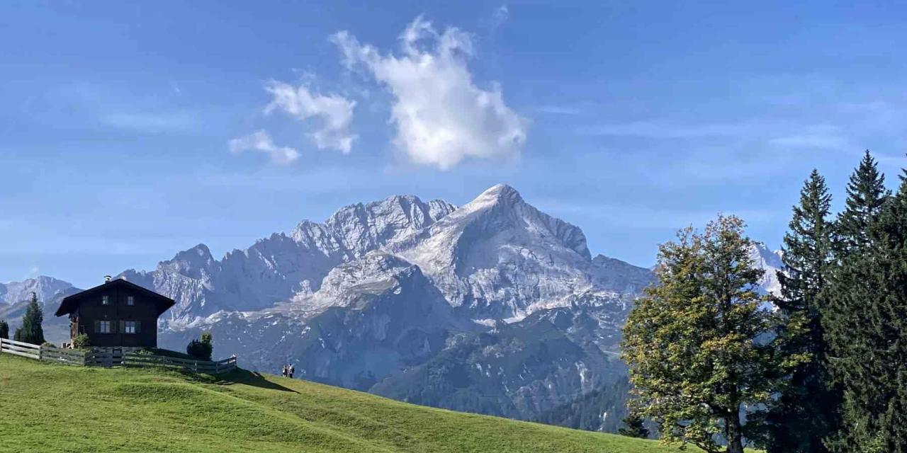 Garmisch-Partenkirchen Eckbauer Wettersteingebirge