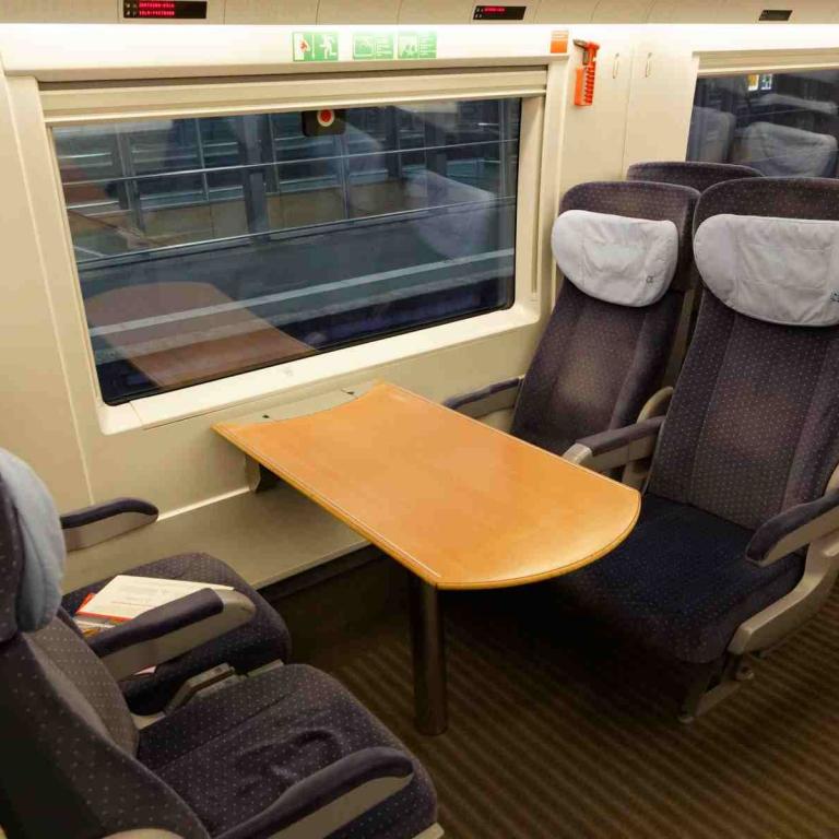 ICE3 2. Klasse Vierertisch
