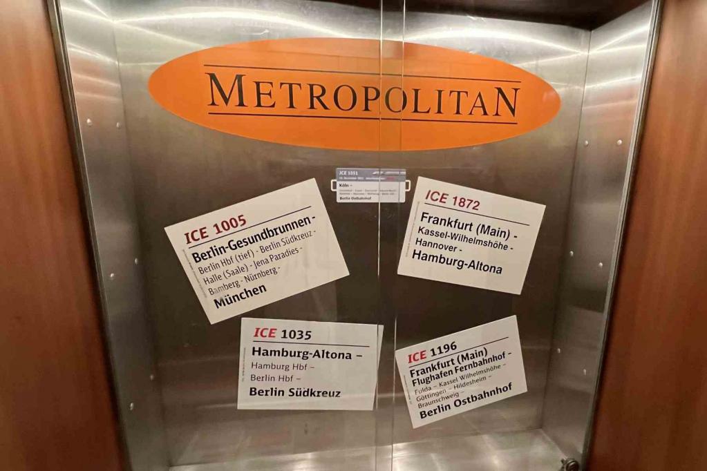 MET Metropolitan Zuglaufschilder Abschiedsfahrt
