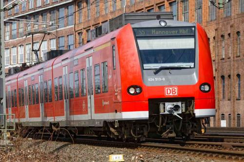 BR 424 S Bahn Hannover Außenansicht