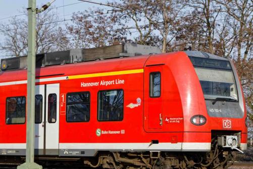 BR 425 S Bahn Hannover Außenansicht Führerstand