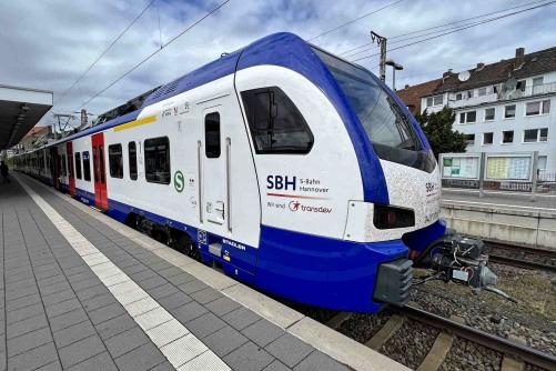 BR 427 S Bahn Hannover Außenansicht