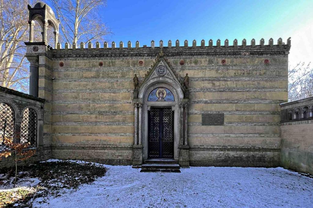 Berlin Schloss Glienicke Klosterhof