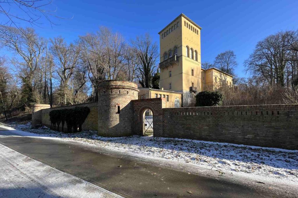 Berlin Schloss Glienicke Maschinenhaus