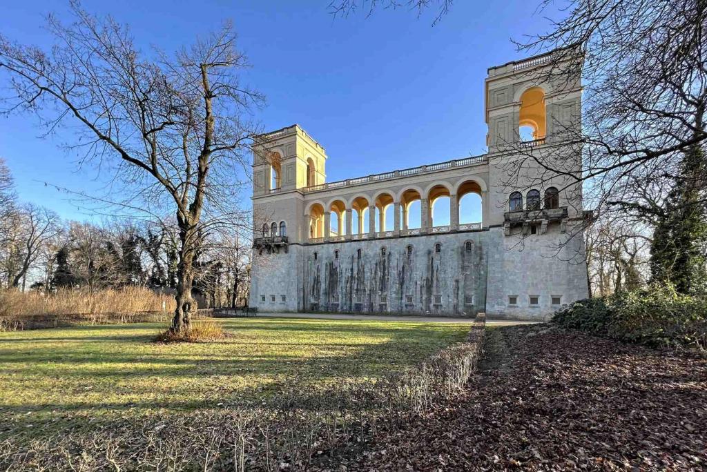 Potsdam Schloss Belvedere Rückseite