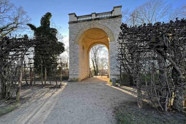 Potsdam Schloss Belvedere Tor