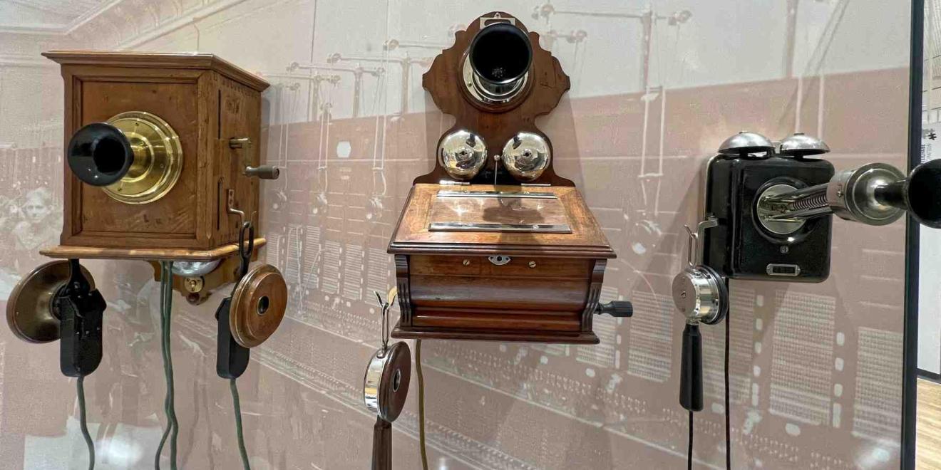 Frankfurt Kommunikationsmuseum Telefonapparate