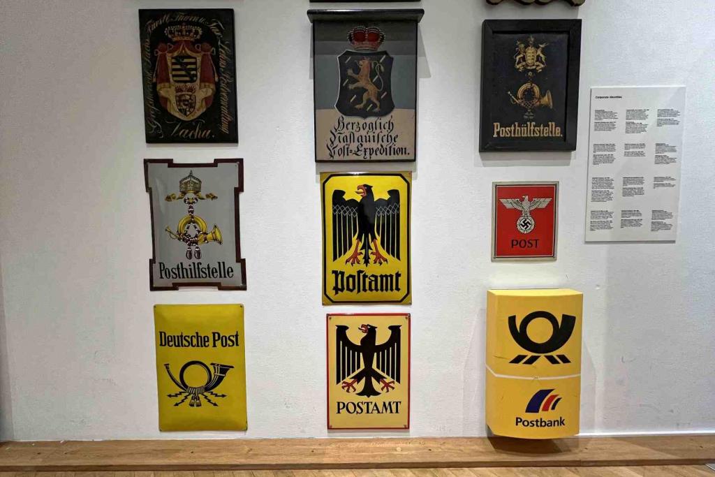 Kommunikationsmuseum Postschilder