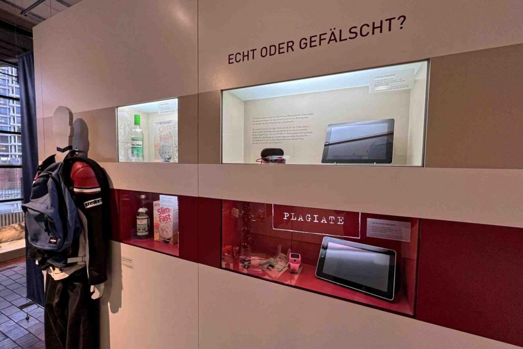 Zollmuseum Markenfälschungen