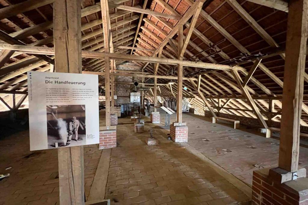 Ziegeleimuseum Ringofen Handbefeuerung