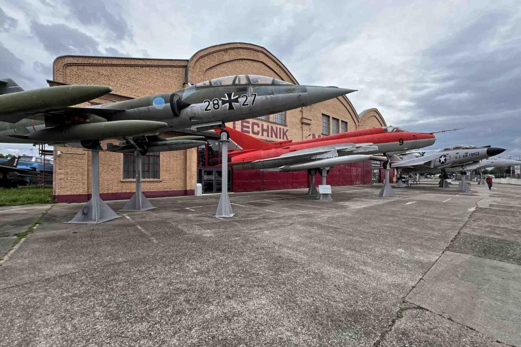 Speyer Technikmuseum Außengelände Flugzeugausstellung