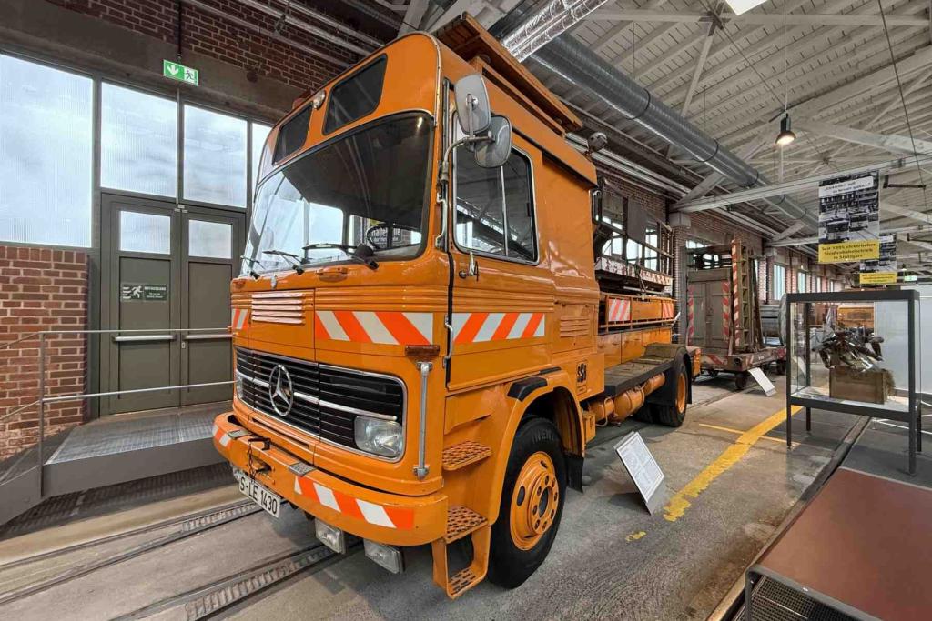 Straßenbahnmuseum Zweiwege Turmwagen DA 2
