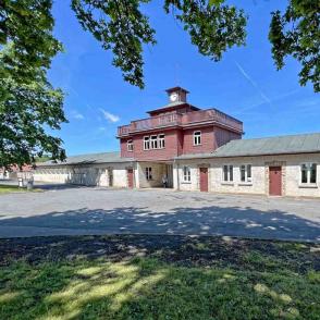 KZ Buchenwald Torgebäude