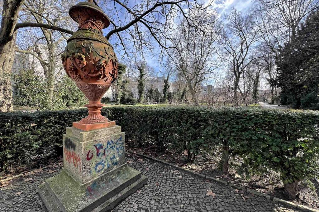Berlin Charlottenburg Schustehruspark