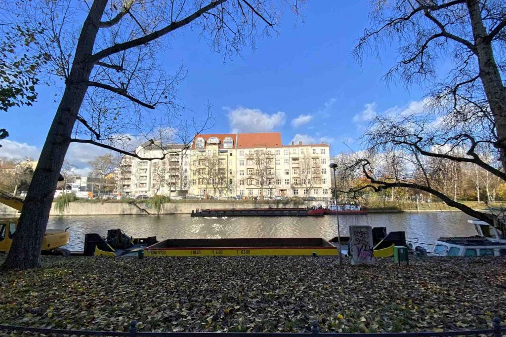 Berlin Spreeufer