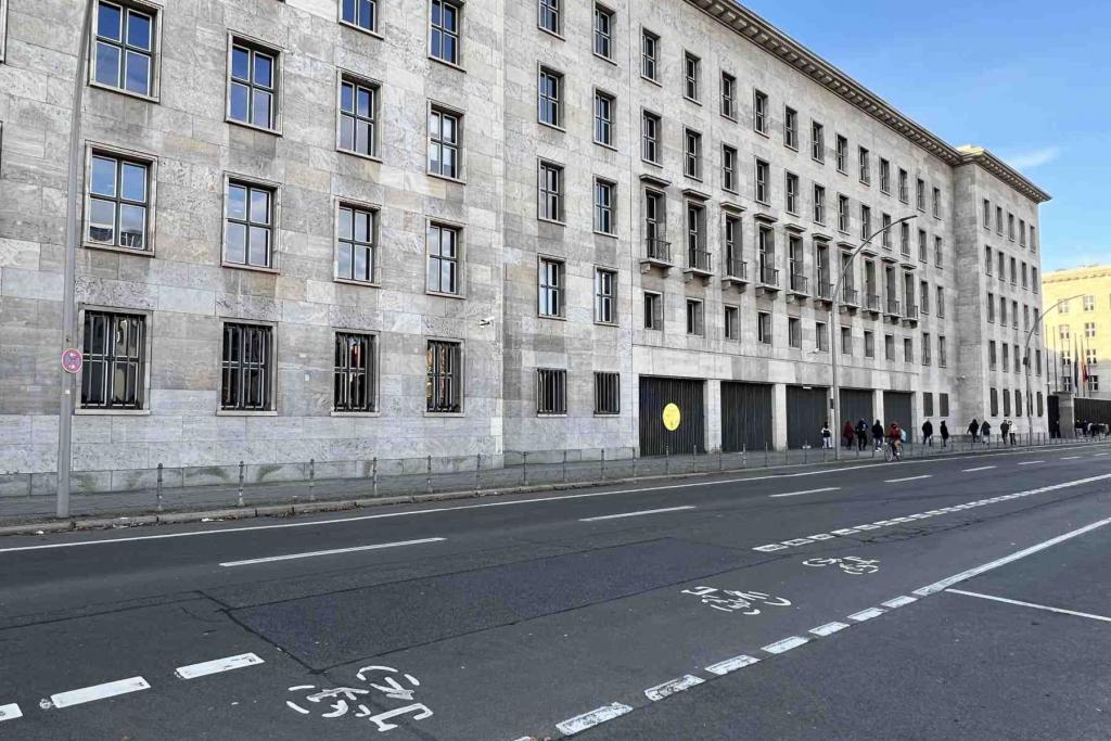 IMG_5643 Berlin Bundesfinanzministerium