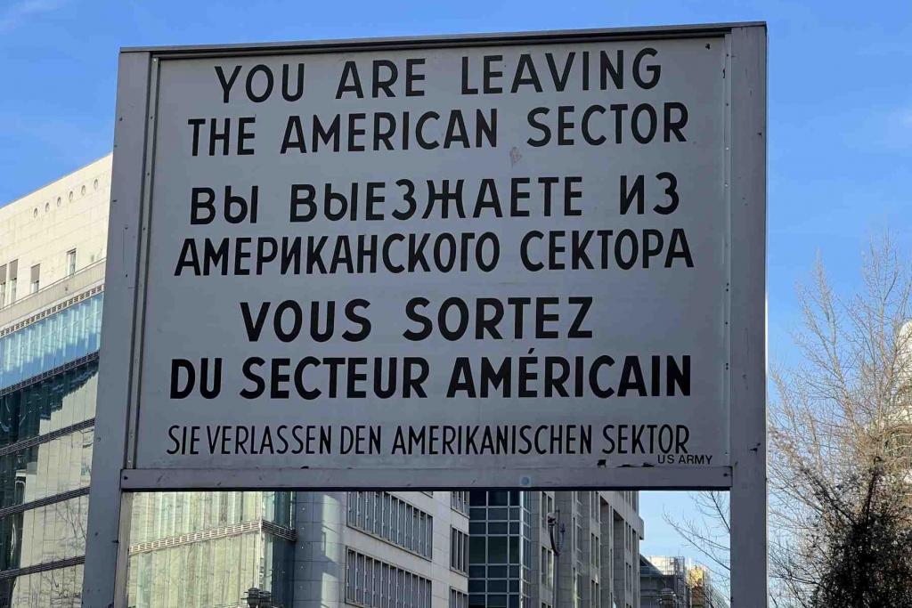 IMG_5652 Berlin Checkpoint Charlie