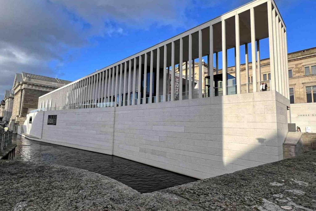 Berlin James Simon Galerie