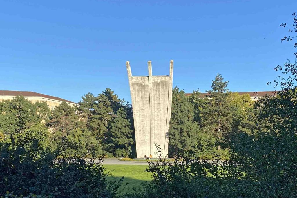 Berlin Tempelhof Luftbrückendenkmal
