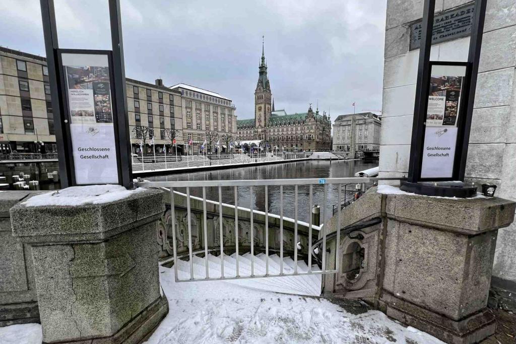 Hamburg Rathausblick