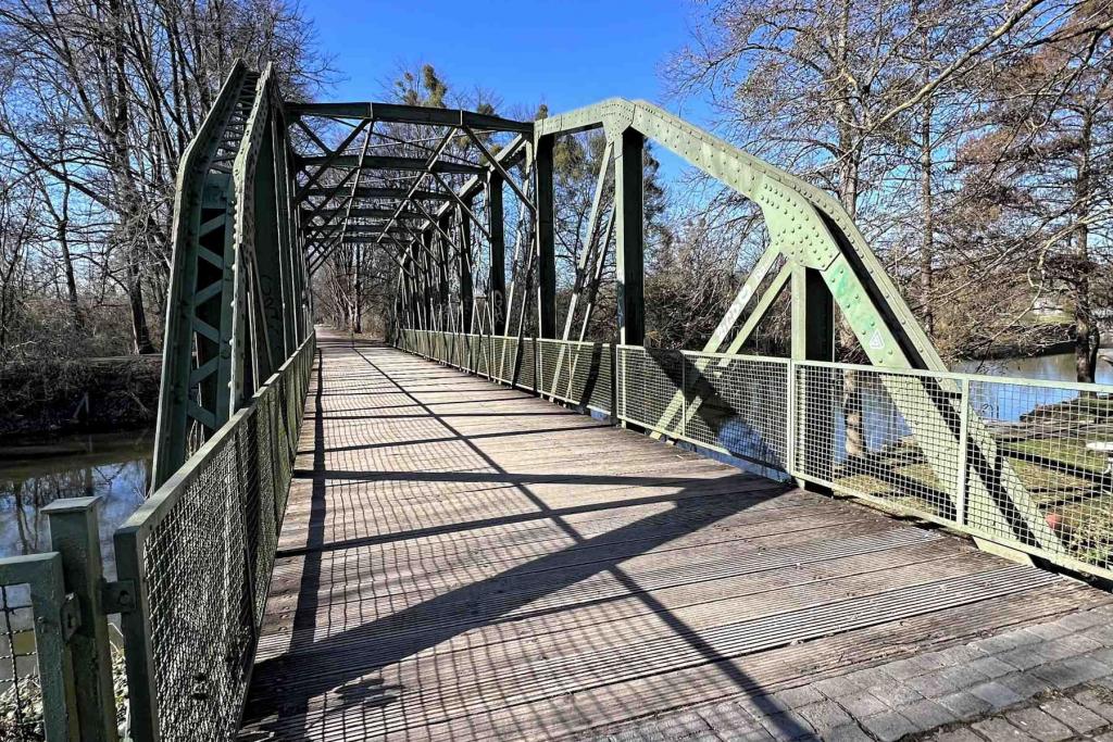 Hannover Brücke Leine