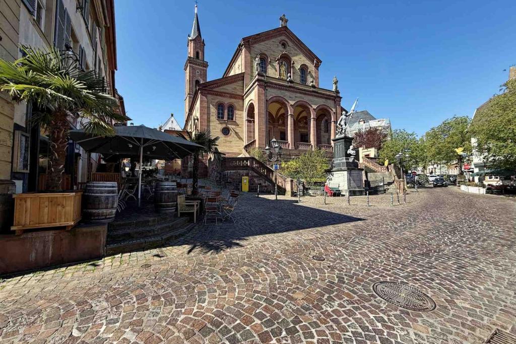 Weinheim Kirche St. Laurentius