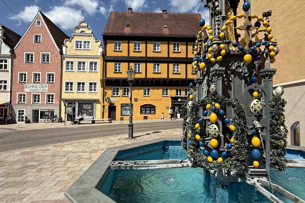 Donauwörth Brunnen am Rathaus