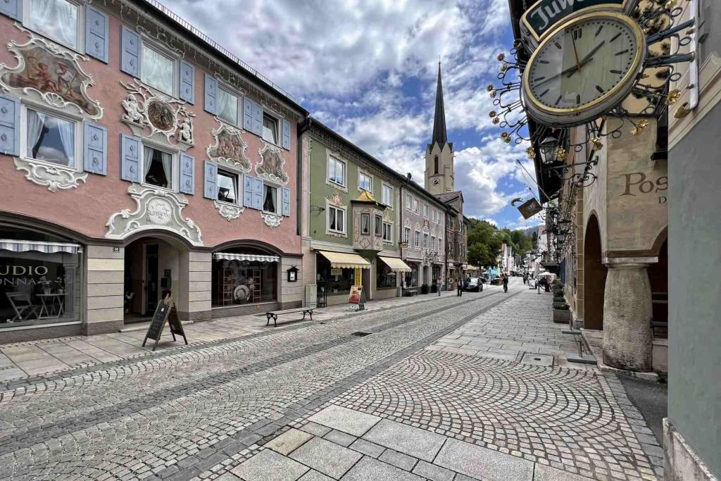 Hausfront Partenkirchen Ludwigstraße