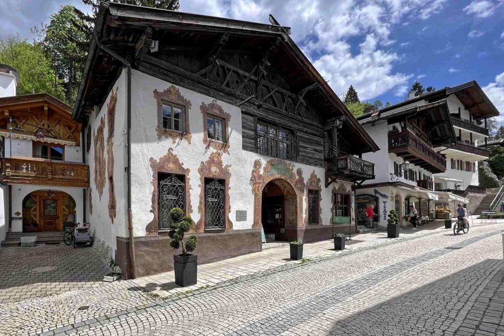 Partenkirchen Ludwigstrasse Alte Haus