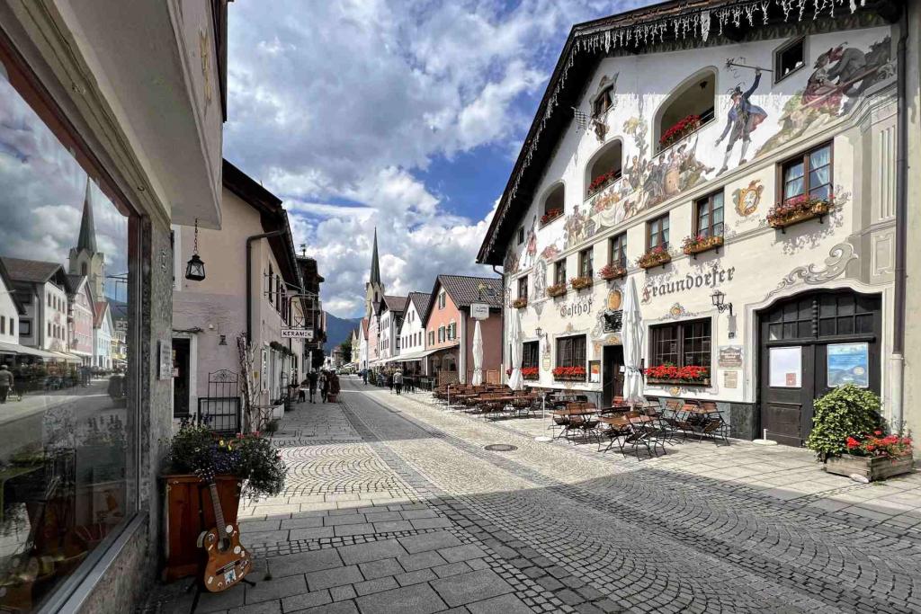 Partenkirchen Ludwigstraße Hausfront