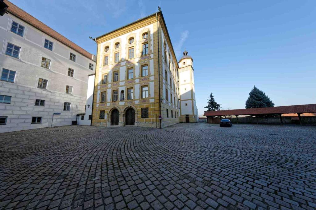 Neuburg (Donau) Schloss