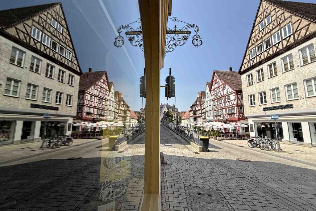 Ochsenfurt Spiegelung Hauptstraße